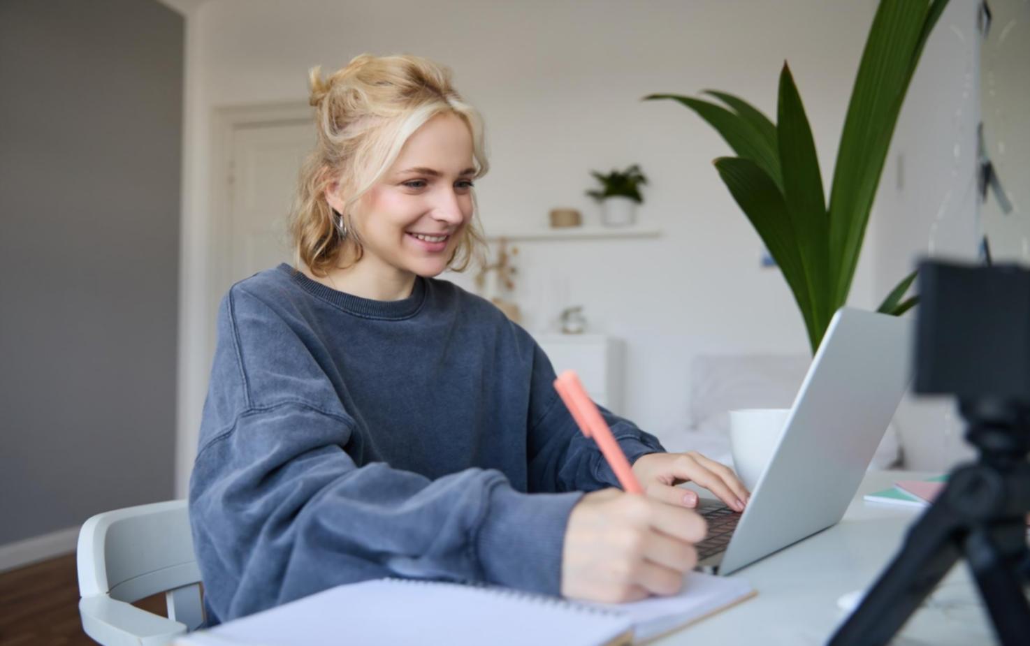 Gráficos financieros y documentos de planificación patrimonial